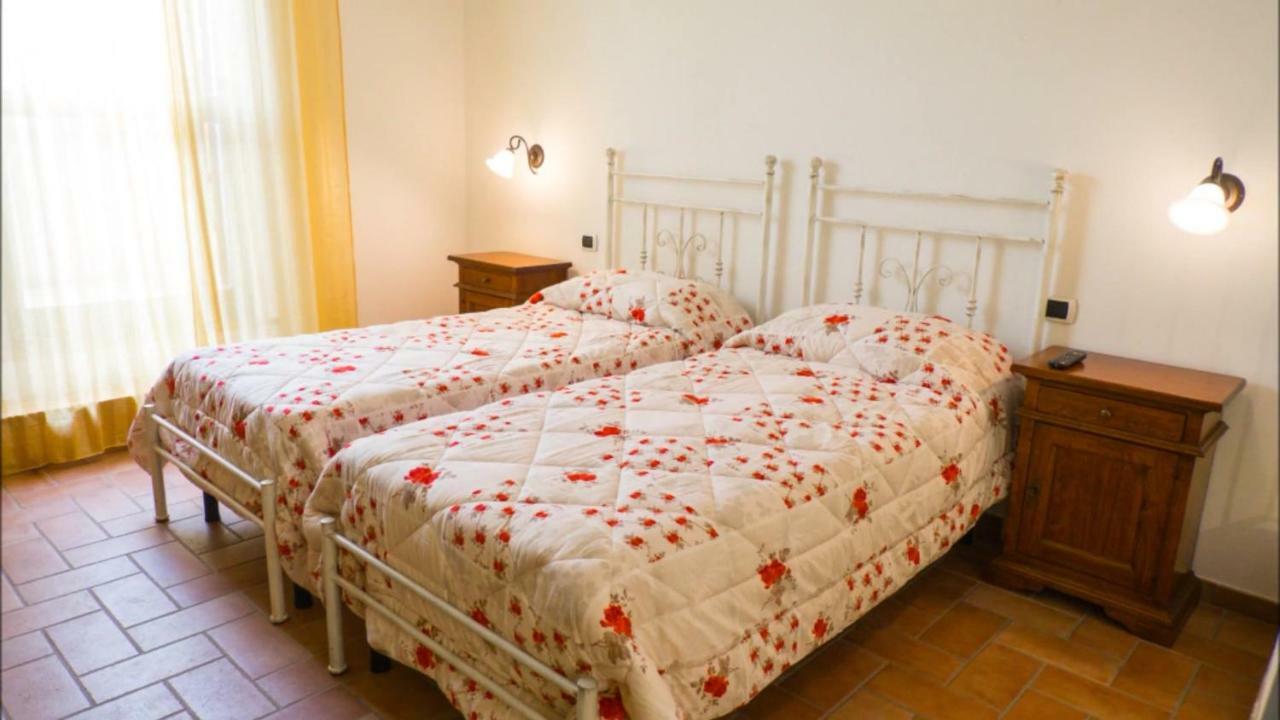 Affittacamere Alba Fiorita 카스틸리오니도르시아 외부 사진